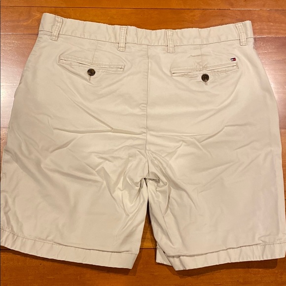 Tommy Hilfiger shorts mens size 34 - Picture 3 of 3
